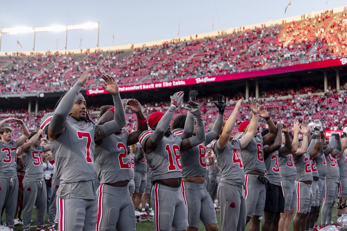 OhioStateFB's tweet photo. Nothing like a Buckeye Victory in The Shoe.
🅾️🙌- https://t.co/tQrcrIoiu1