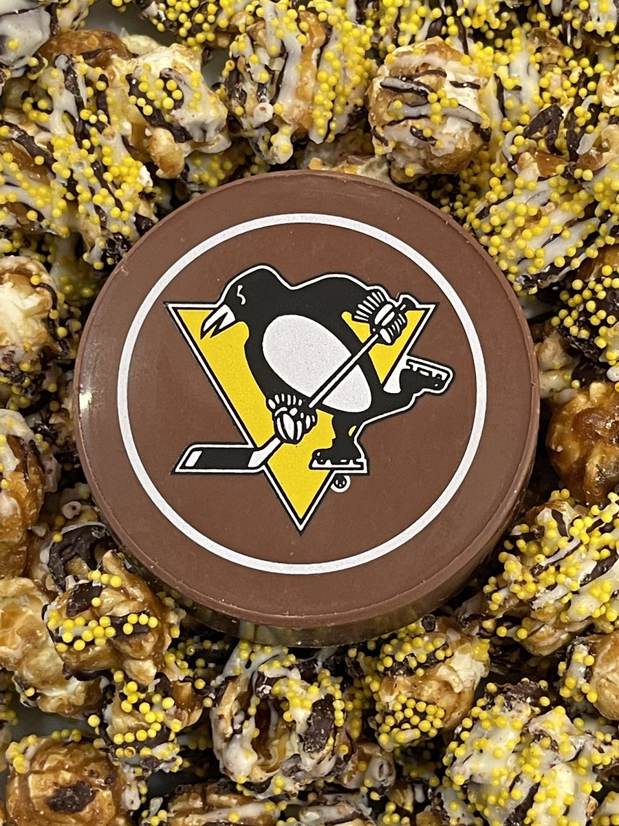 MShakeFactory's tweet image. Who is getting ready for @penguins puck drop next week...and maybe a shake!?