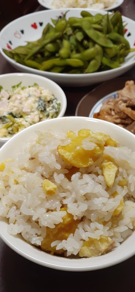 R9sQWteZs11WIAB's tweet image. 2週間くらい前ですが栗ごはんにしましたヨ〜🌰🍚
#健やか857
#1wd