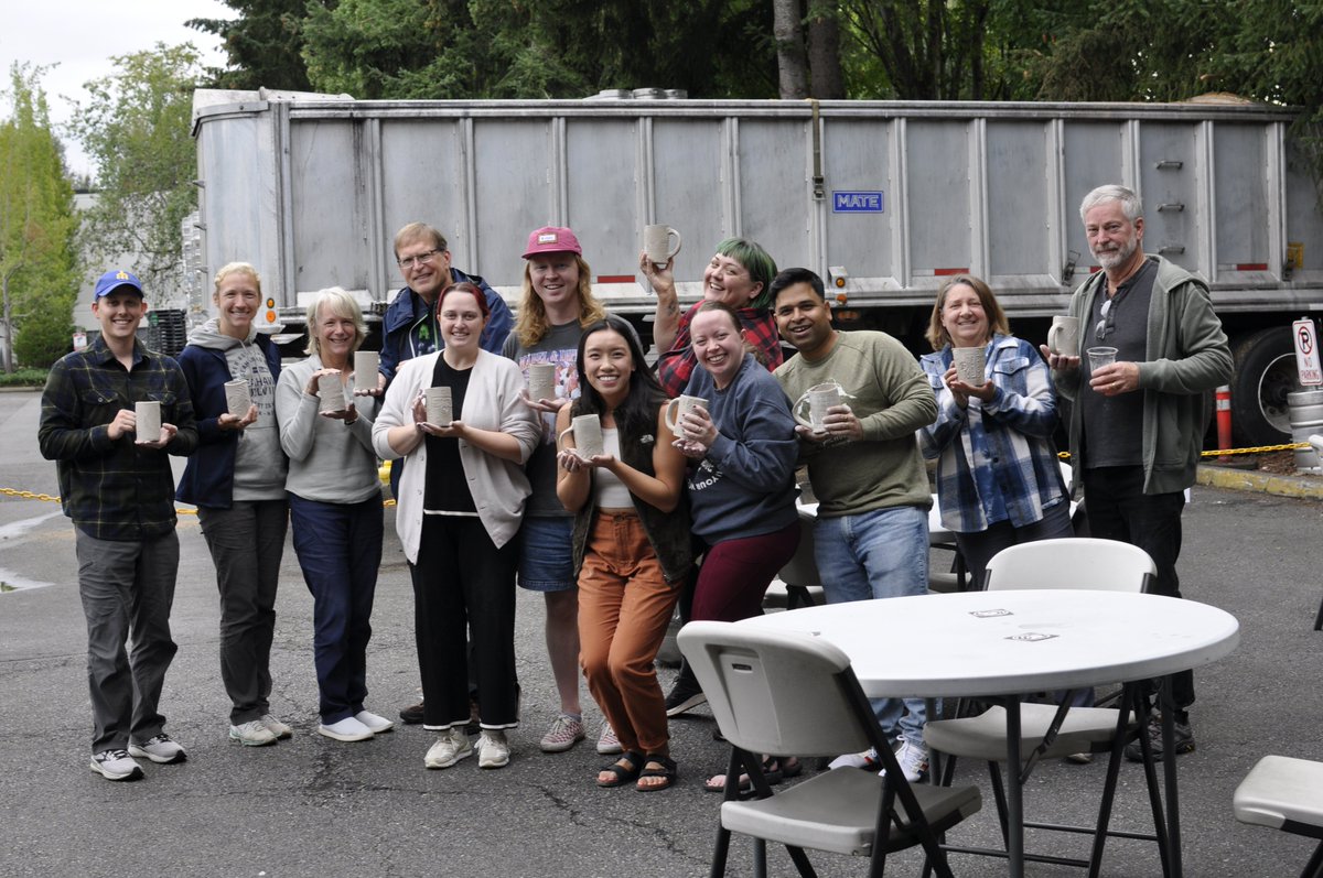 The next Pottery and Pints is coming up soon! Join us on October 17th to make your own mug!🍻

qbc-events.square.site/#7IFX5TA4TUY36…