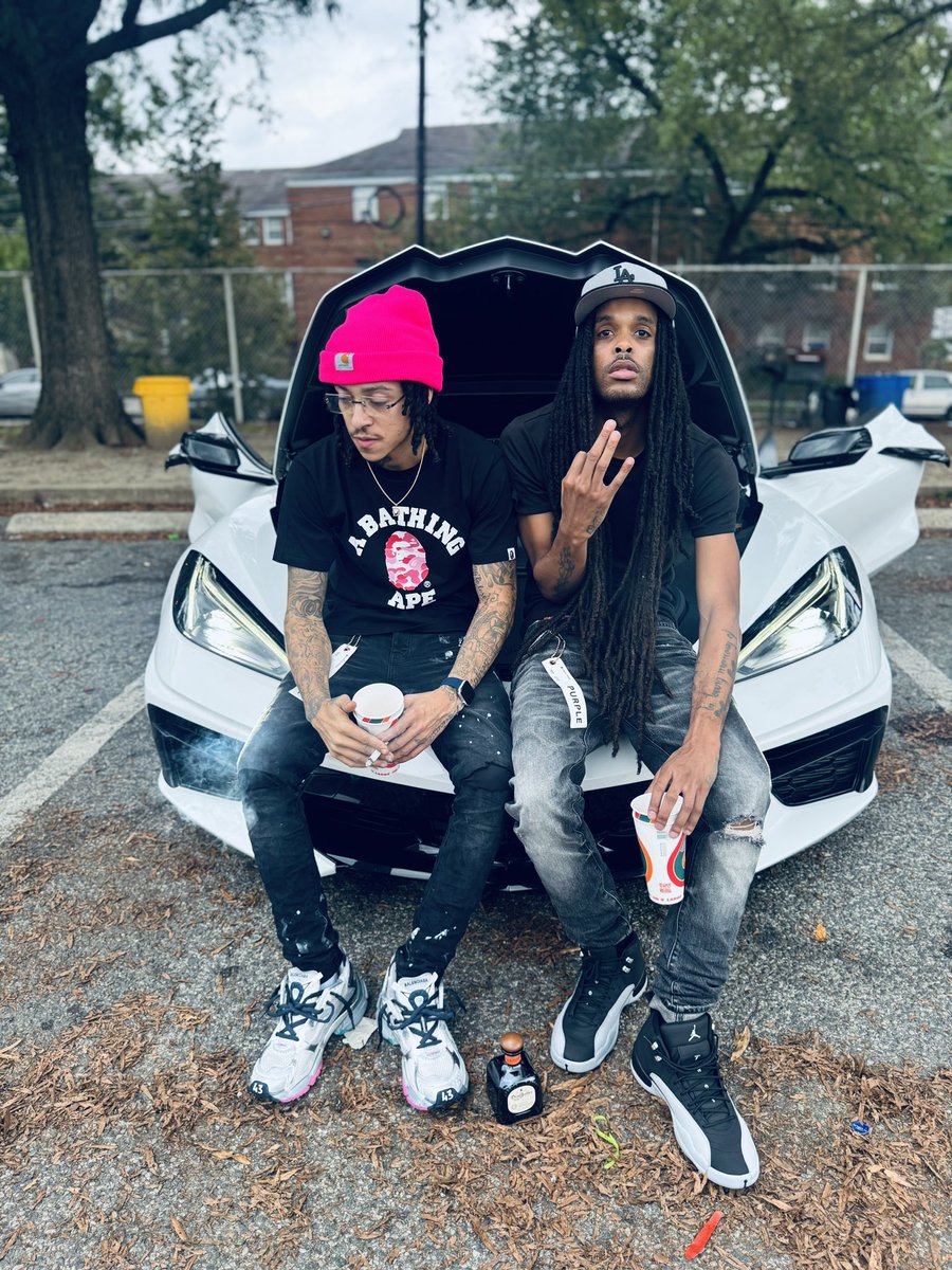 SaluteKidCASH's tweet photo. Ain’t having no Money Problems Ain’t having no Bitches Problems Ain’t Tapping In No Where I Fuck With Killers &amp; Tha Robbers 💯😈💸 https://t.co/TtVWChlsU5