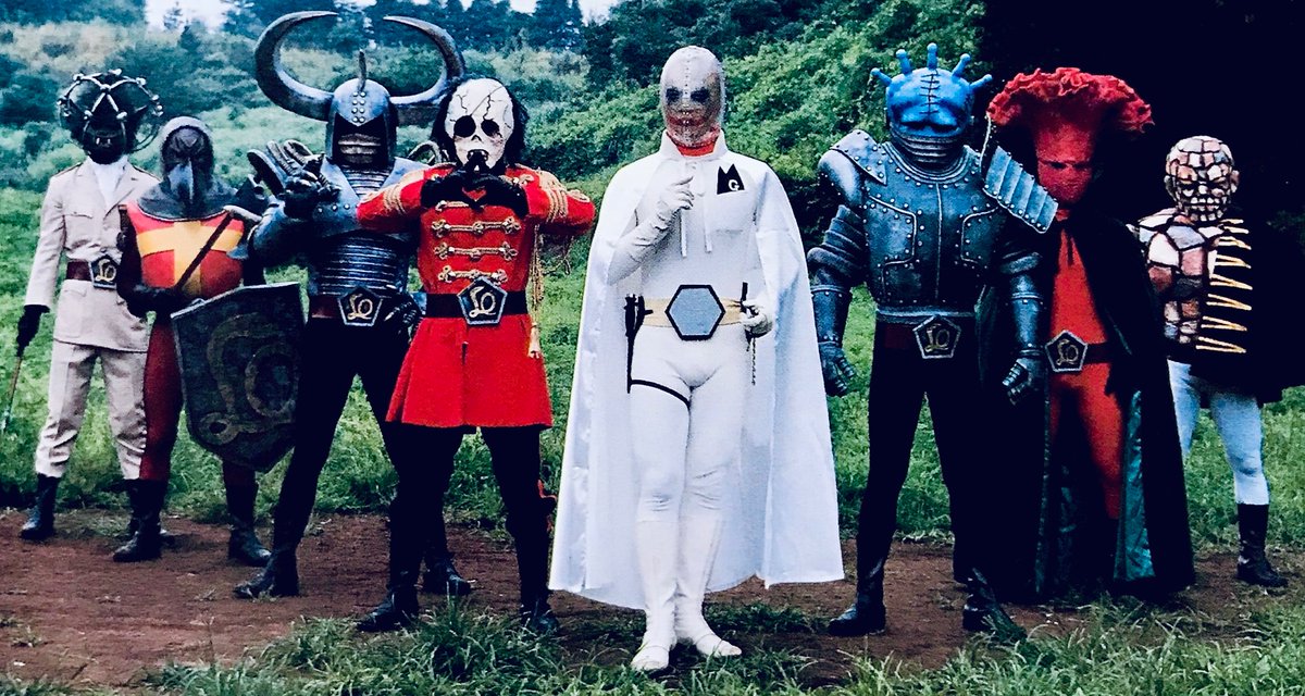 gattaidozaemon's tweet photo. #身だしなみの整った組閣の記念写真
おんなじネタがめちゃめちゃ一杯ありそうでガンスけど、一応 https://t.co/RDUlWKv7kq
