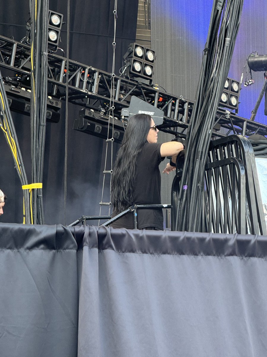 chelseacantos's tweet photo. spotted 👀 ⁦@AmyLeeEV⁩ https://t.co/yZtXPVAJwZ