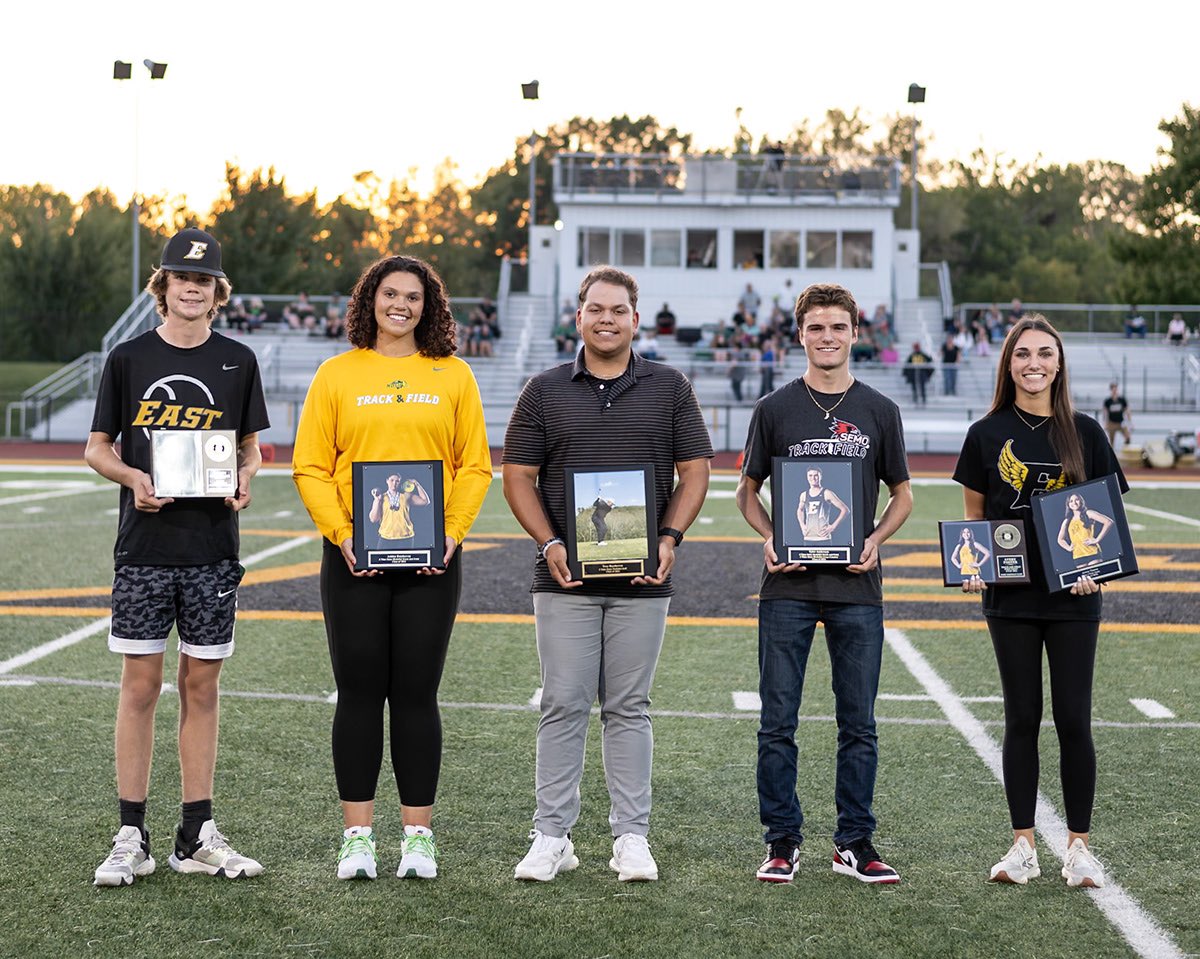 Last night we celebrated multiple record breakers and four wall of honor recipients. Congratulations on your accomplishments!
Kaden Goodyear, Ashley Rusthoven, Trey Rusthoven, Tyler Anderson, and Avery Foster!