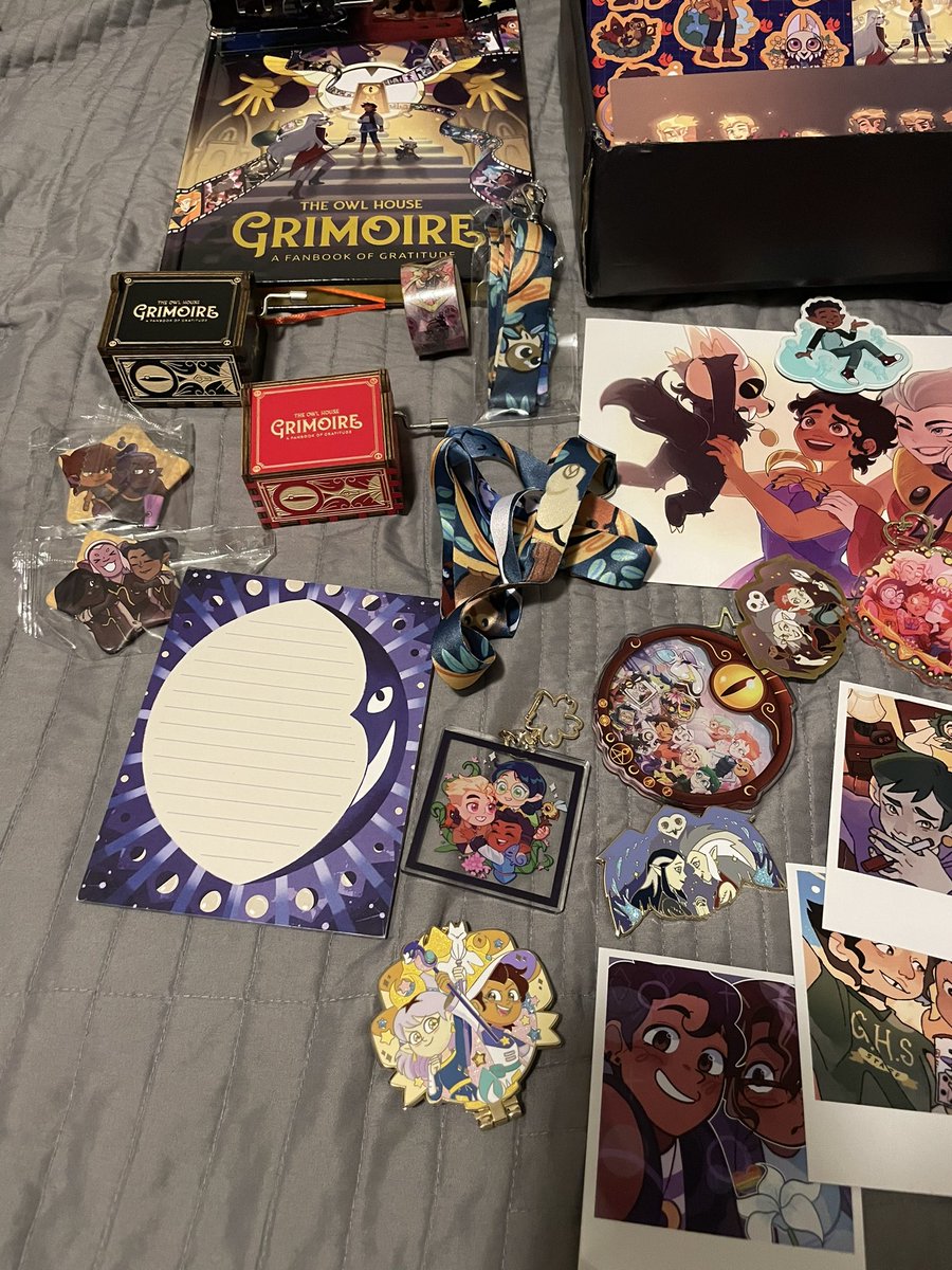 My <a href="/TOHGrimoire/">The Owl House Grimoire: A Fanbook of Gratitude 🦉</a> bundle came in and it is amazing! I wish I got it much sooner, but better late than never! Thank you so much!!!