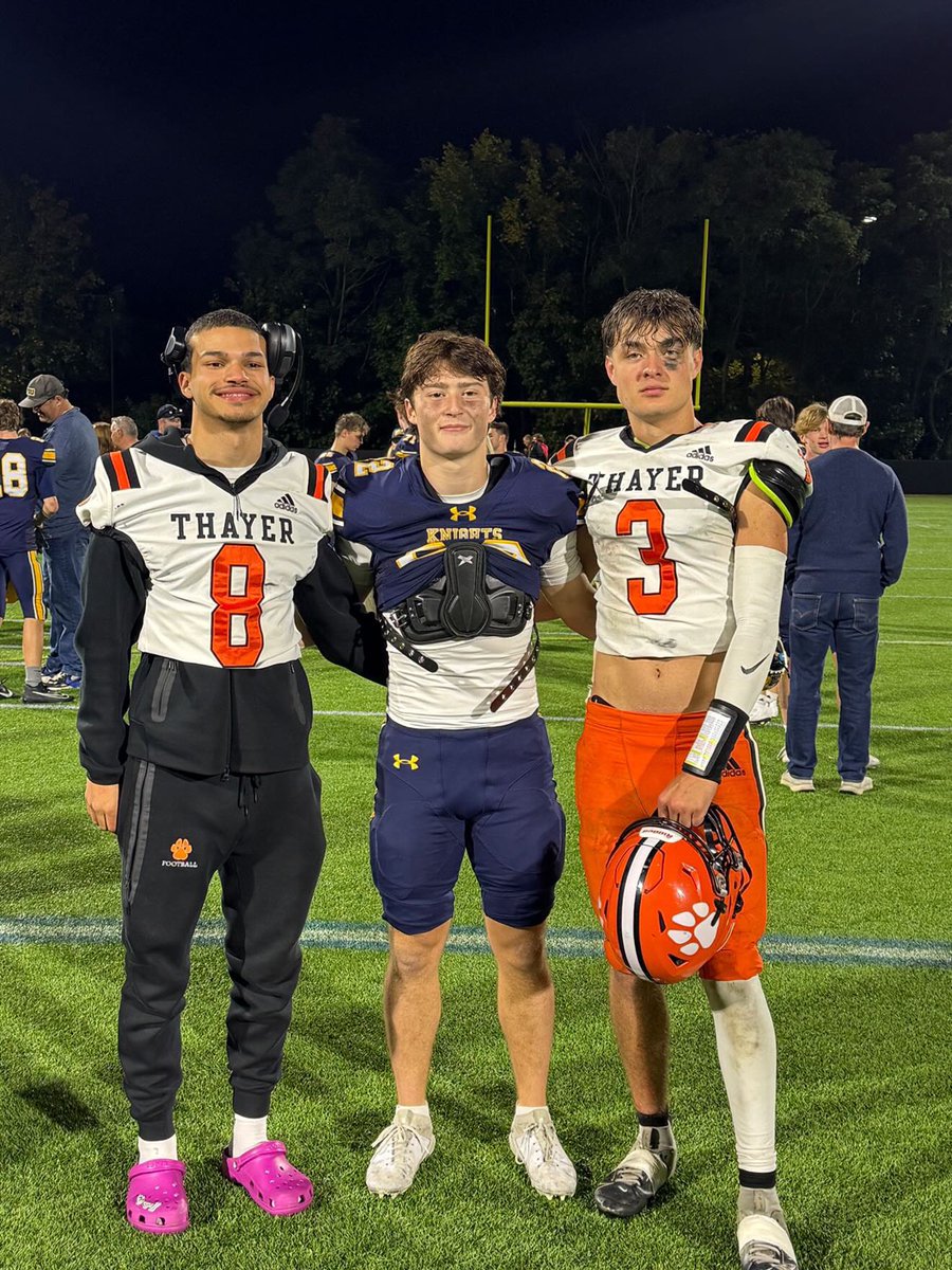 No Off Season New England Football (@nos_el1te) on Twitter photo We all family at the end of the day!  #NoOffSeason <a href="/_AngelGonzalez8/">𝑨𝒏𝒈𝒆𝒍 𖤐</a> <a href="/owen_desalvo22/">Owen DeSalvo</a> <a href="/ArnaudDugas3/">Arnaud “AD” Dugas</a> We all family at the end of the day!  #NoOffSeason <a href="/_AngelGonzalez8/">𝑨𝒏𝒈𝒆𝒍 𖤐</a> <a href="/owen_desalvo22/">Owen DeSalvo</a> <a href="/ArnaudDugas3/">Arnaud “AD” Dugas</a>