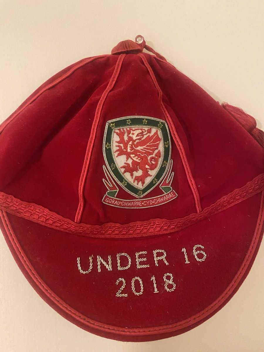 Jo Looker tweet media