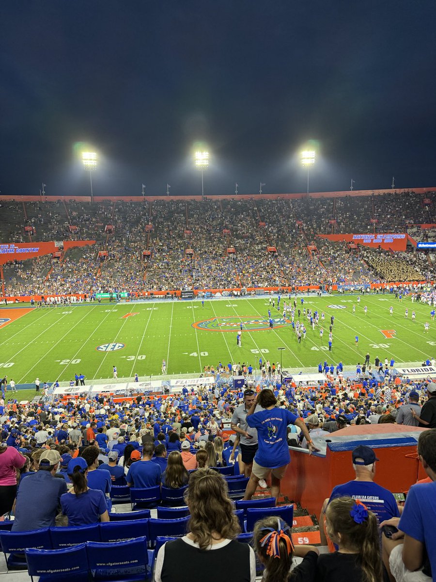 WilliamDuke67's tweet image. Go Gators!!!🐊