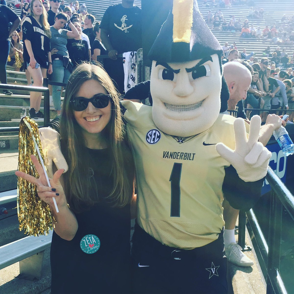 Emily Long tweet media