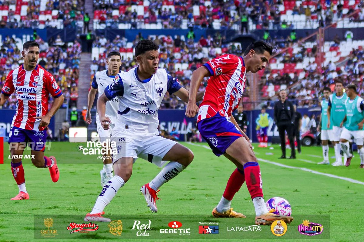 MediaCanchaSlp's tweet photo. ⏱️ Min 90+1' | Se agregan siete minutos al partido
🇦🇹 Atlético De San Luis 1 - 0 Monterrey 🤠

📸 Fotografía: Víctor Martínez

#AtleticoDeSanLuis #LigaMx #Apertura2024 #ADSLvsRayados #Rayados #Monterrey https://t.co/Xg089AMA6q