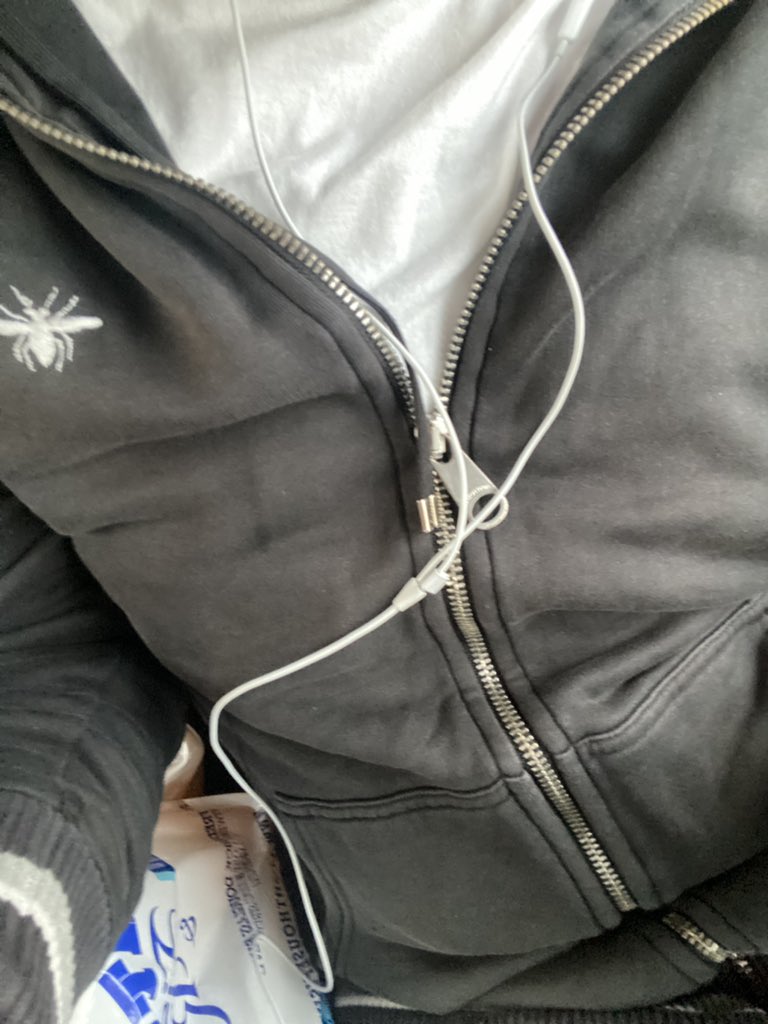 ︎prant tweet media