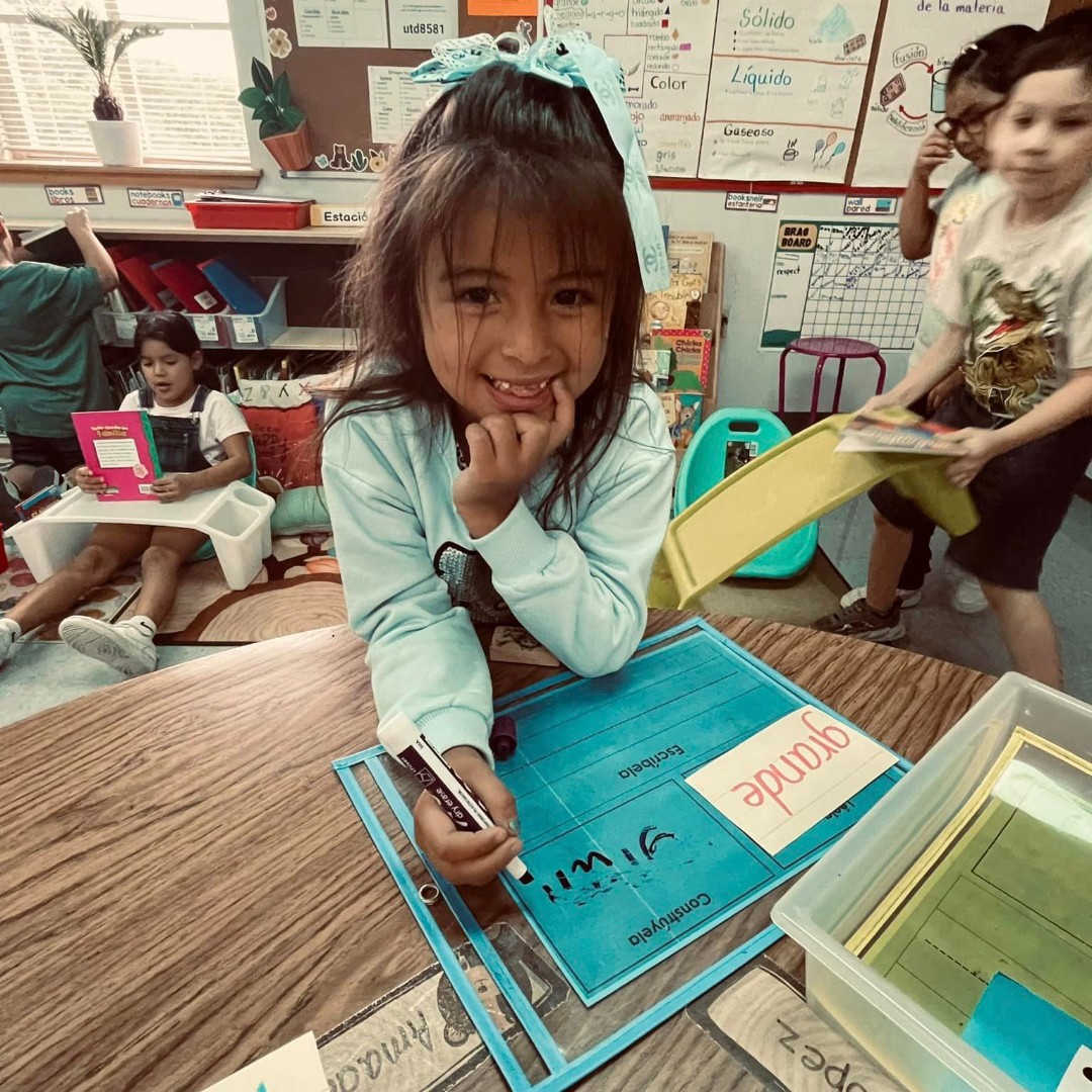 WacoISD's tweet photo. READING, WRITING, AND ARITHMETIC! Provident Heights Elementary students in Ms. Castillo's class are working hard in their stations. It was evident that they were putting forth their best effort and applying themselves to their lessons. Great job! #LeadForResults https://t.co/VPdD5HkF7L