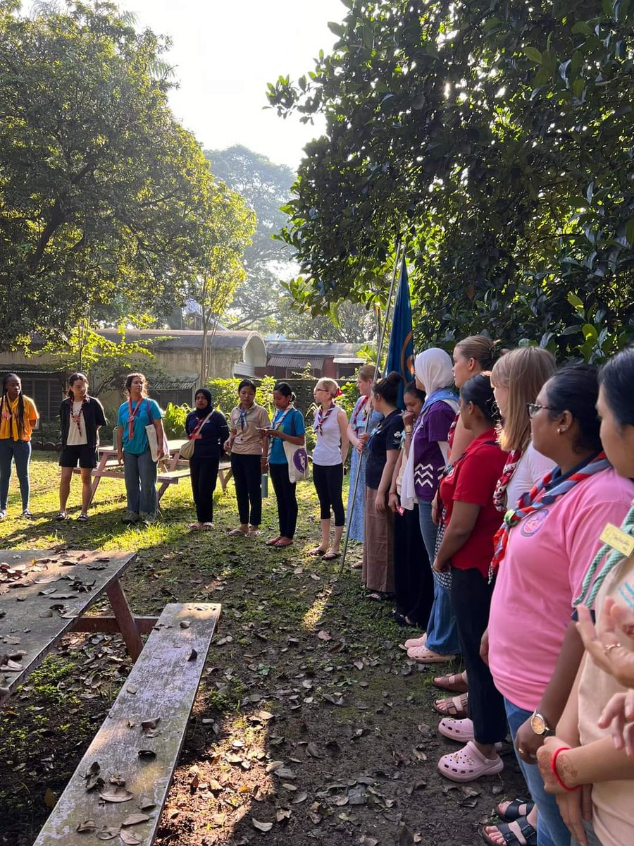 PUBangsarGGOC's tweet photo. All participants wrote a postcard to Julie Dawson, a donor who made possible the #JLS2024 #LeadForPeace @Sangamwc @wagggsworld @WAGGGSAsiaPac @pputerimy @mirshx_24 https://t.co/zRMfikiPXa