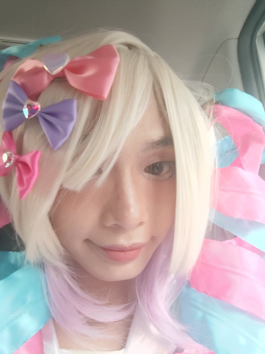 🎀🪽 spontaneous KAngel cosplay ❤️ @ cosmania

🙏 BLESS 🙏