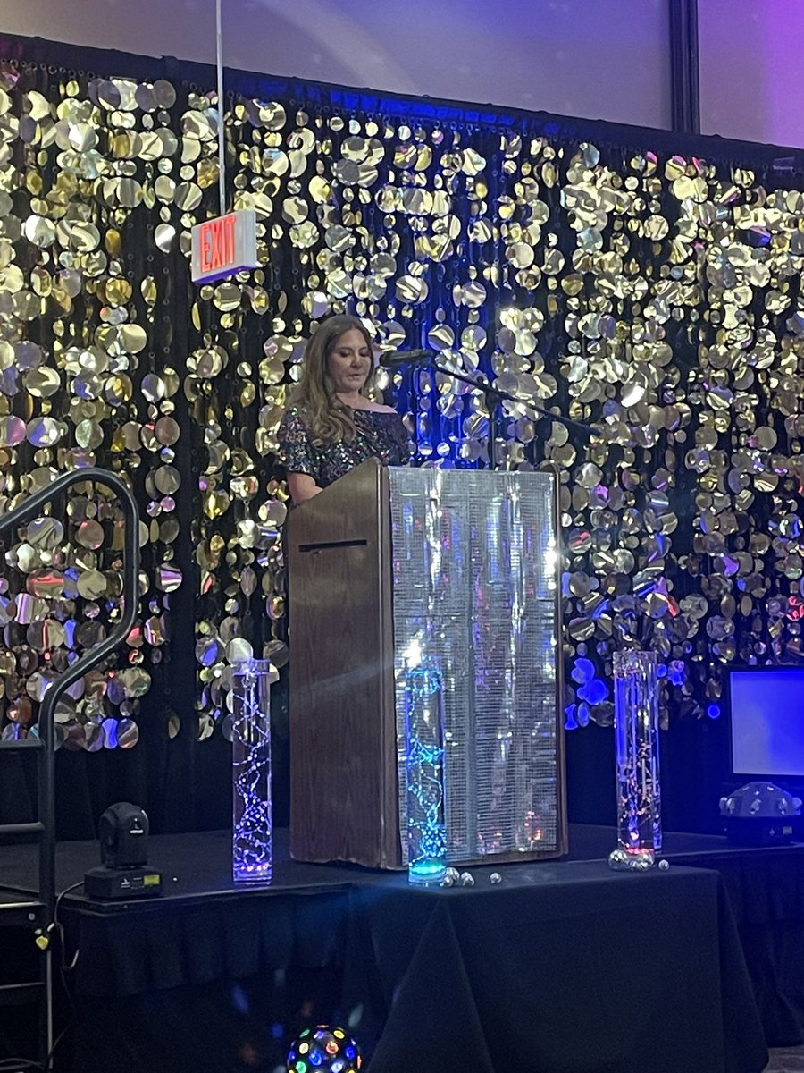 Conejo Schools Foundation soirée - disco theme! Well deserved recognition to the fabulous Denise Reader and to our CVUSD mental health program. And a fun event!