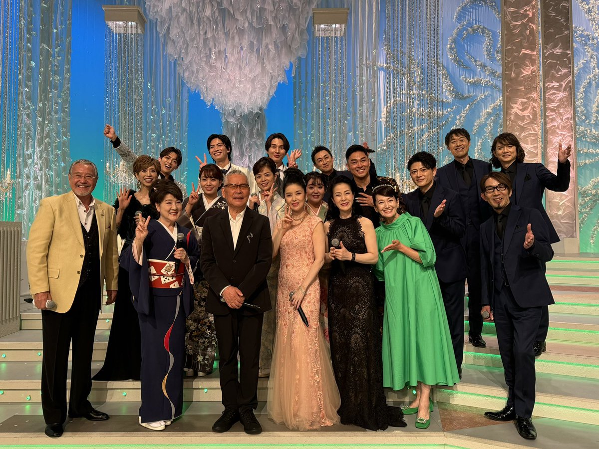 masaki_durian's tweet photo. 【RT歓迎】
BS朝日の人気歌番組『人生、歌がある』に出演いたします！！

10/12(土) 19:00〜20:54 O.A！

敬愛する歌手の皆様が沢山出演されているこの番組に、
まさか自分がお邪魔することになるとは…🥹

是非ご覧くださいませー！

番組詳細はこちら！
↓↓
https://t.co/4J84TSkAqi

@BsAsahi_PR https://t.co/GVVAY9B7to