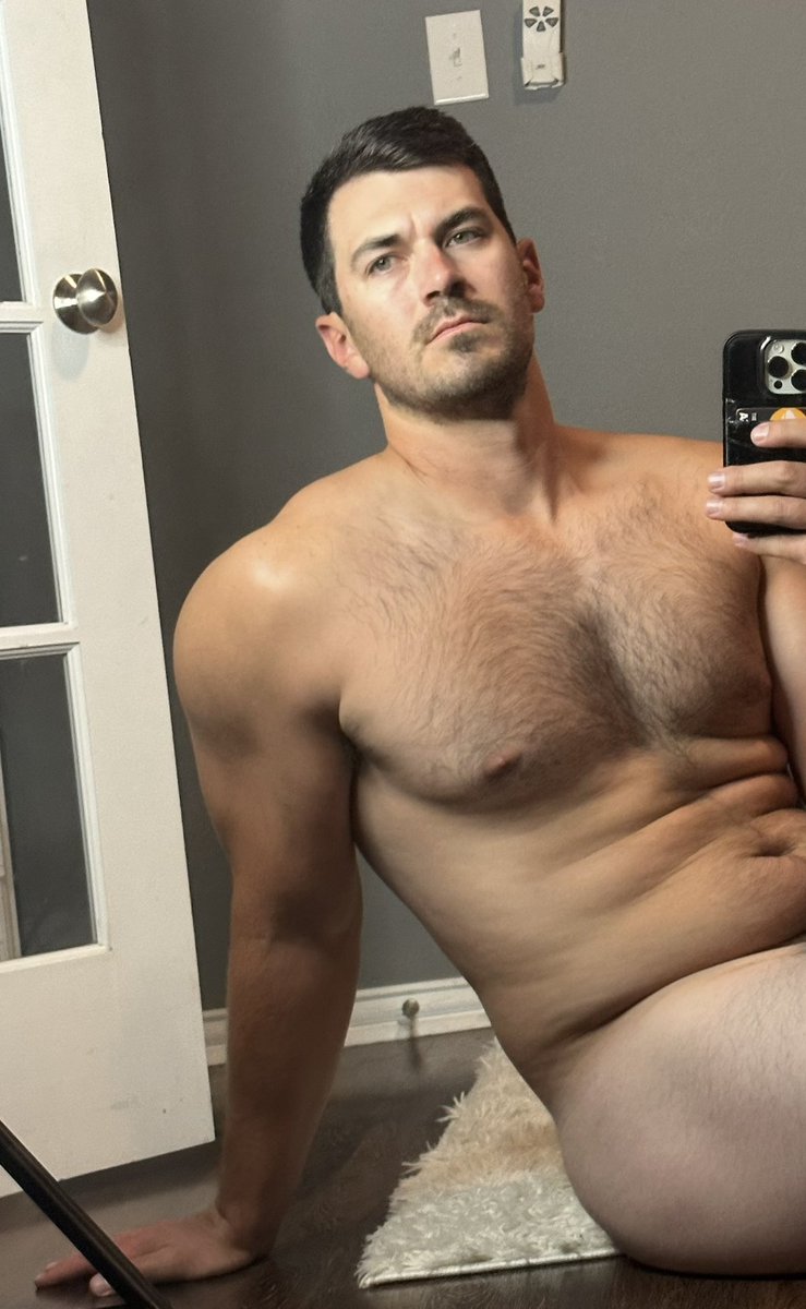 Austin_mfit's tweet photo. Hello (still my only account!) https://t.co/IY2hrW8RXC