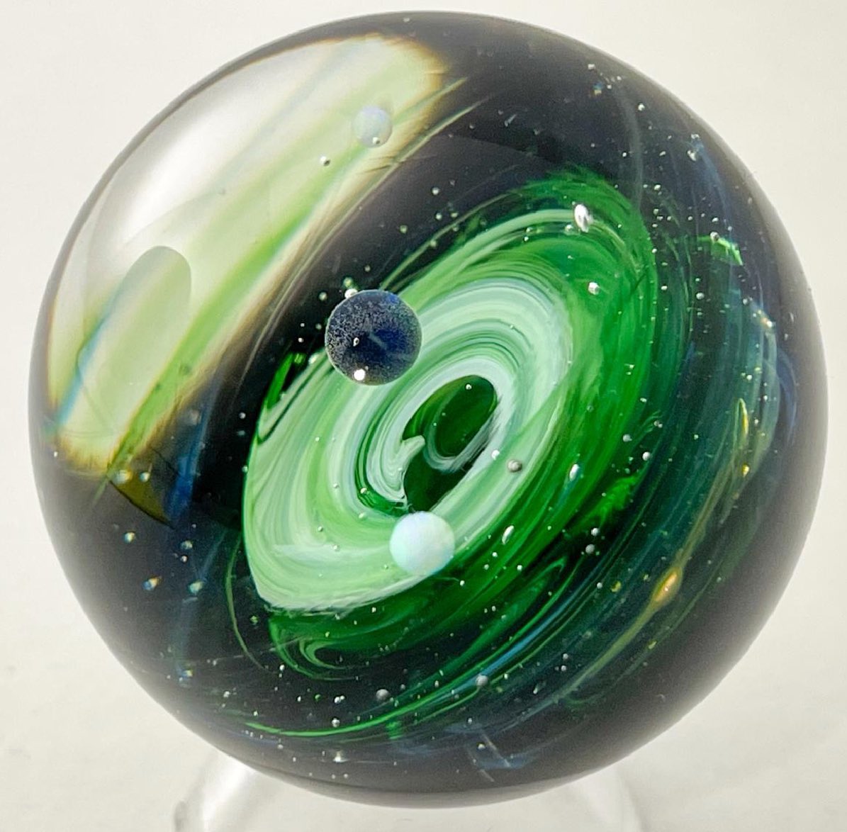 C’est dimanche, de nouvelles pièces sont disponibles 😁
Le RT du week-end est vraiment important pour nous, c’est le jour où ça tourne le mieux, merci à celles et ceux qui prendront le temps de le faire, ça nous aide énormément 
Bon dimanche