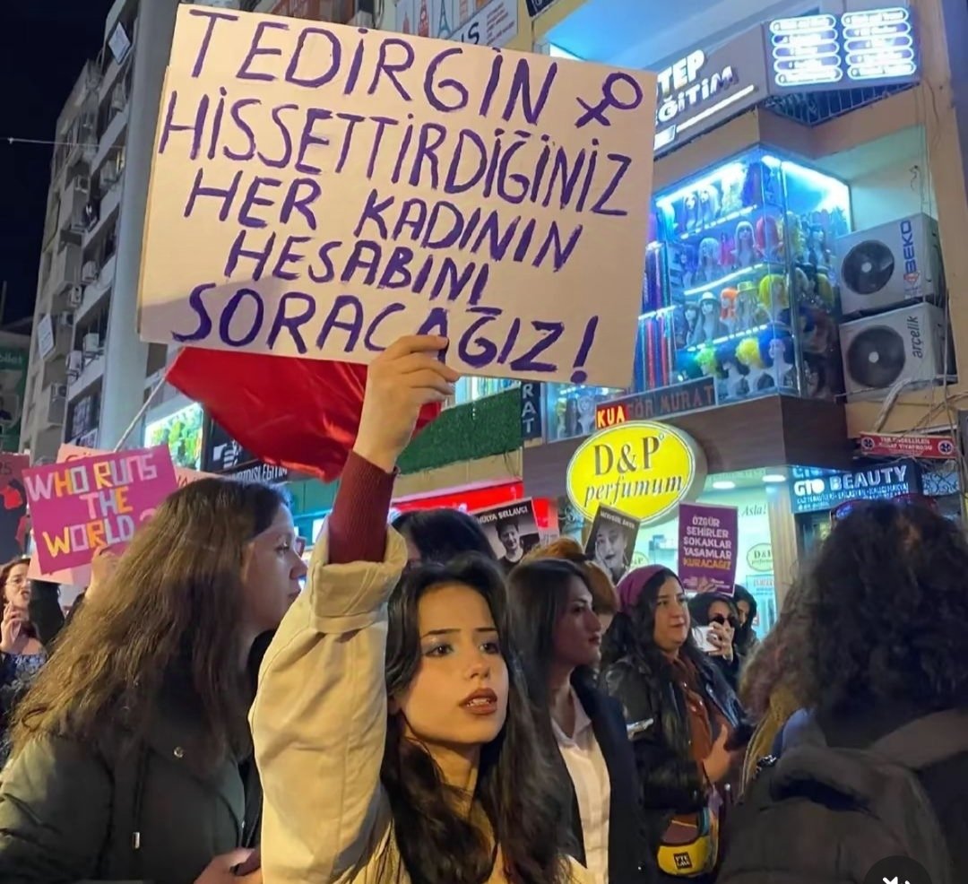 merymosse's tweet photo. #turkishwomenareindanger 
#TurkishWomanNeedHelp 
#ikbaluzuner https://t.co/vTdar5SJT4