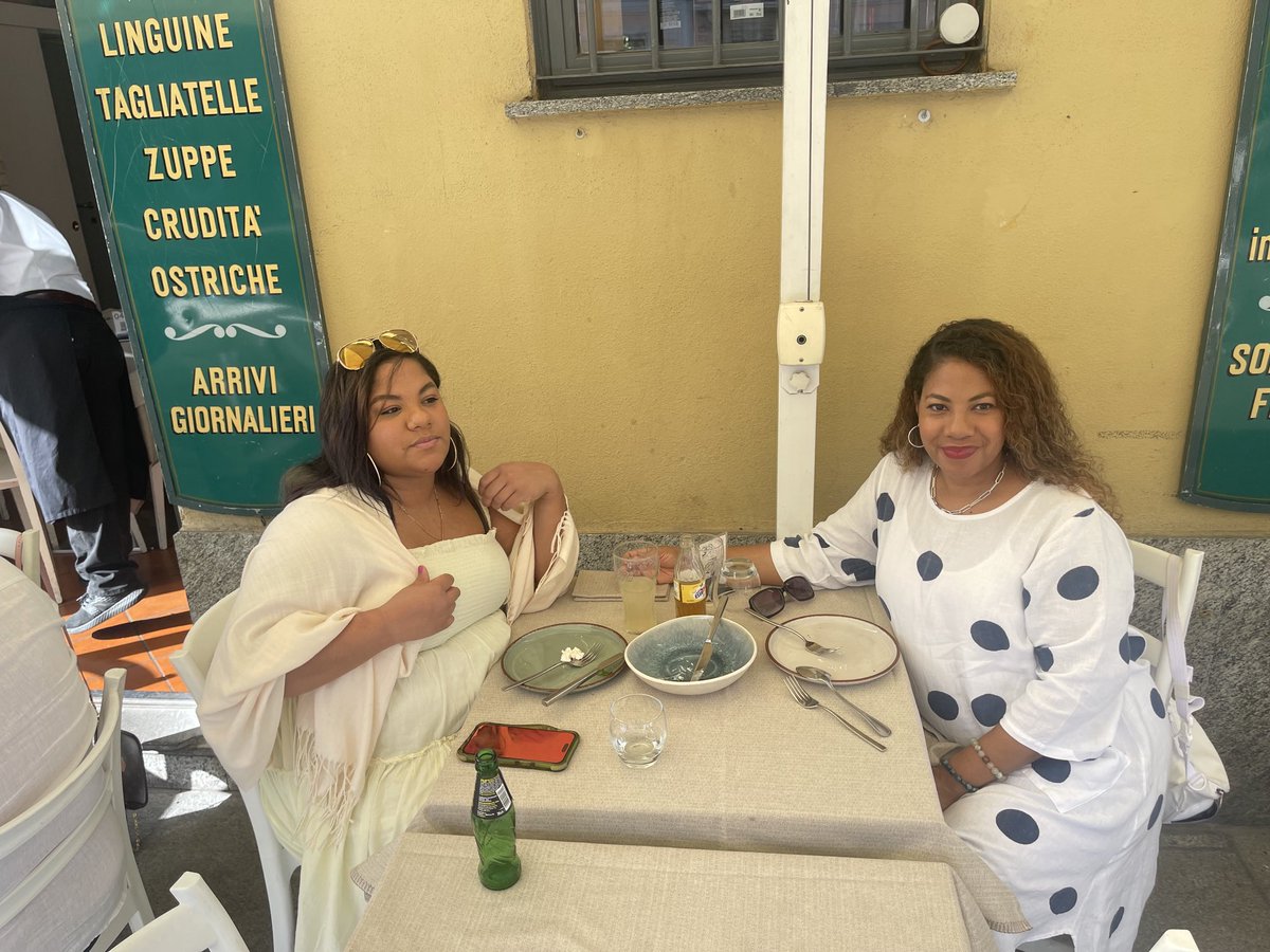 IDRichards's tweet image. Join me in wishing my favorite daughter a Happy Birthday! ✨🎂🥳 Love you dearly Kaitlin!
You are Blessed and Favored! 

#OctoberBaby
#Libra
💗🎈🎉🥳🥰