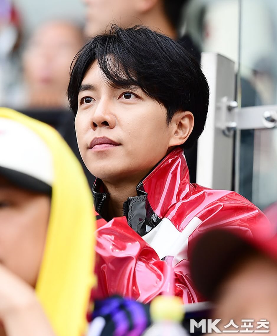 이승기 얼굴이 제일 재밌다🥰🥰

#이승기 #leeseunggi