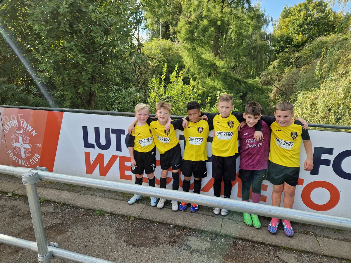 Another amazing experience for a select group of our IMI ACADEMY U8 Players vs Luton Town Academy. 
Many thanks to <a href="/academyltfc/">Luton Town FC Academy</a> for the invite. Loads of quality on show. 

See our classes below to get involved. 
…-football-academy-pdc.classforkids.io