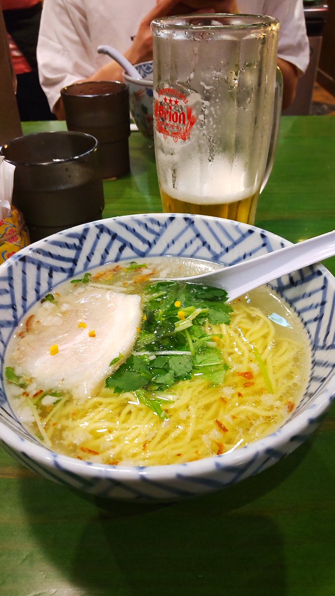 とある方にこのらーめんは期間中に食べるべきと言われ来てみたよ🍜

#新横浜らーめん博物館
#利尻らーめん
#利尻昆布
#焼き醤油
#琉球新麺通堂