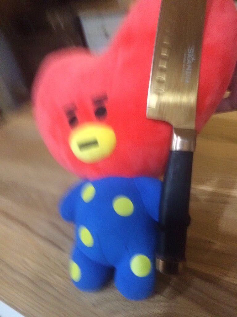 sugamihoney's tweet photo. USEN nocturnas y complementarias, SI SON IMPORTANTES, pasen por trabajos grupales e individuales, no dejen a ningun biti fuera por favor! 🙏🏻 🫡
#SaturdayWithBTS
#StreamForBTS
#ARMYonSpotify https://t.co/FQcSnAYi9I