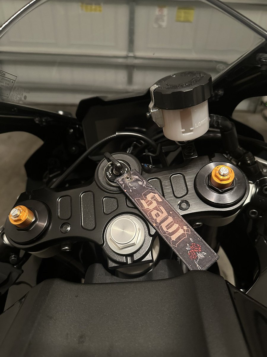 xfctr_'s tweet image. 🙂‍↔️my jet tag for my bike key&amp;gt;&amp;gt;&amp;gt;&amp;gt;&amp;gt;
@savisenpaii