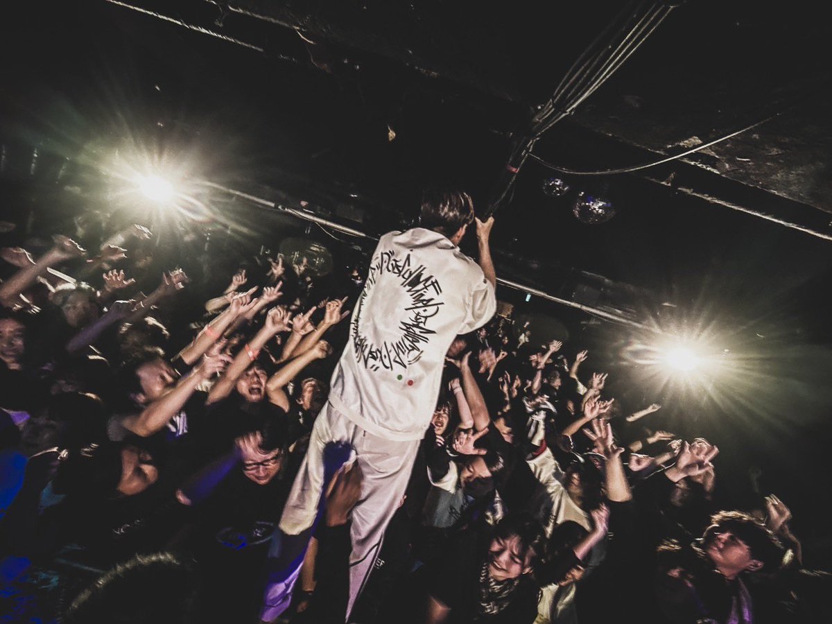 __NOISEMAKER's tweet photo. THANK YOU 旭川CASINO DRIVE!!
北海道1発目！流石地元の熱量でした！
共に作ってくれた皆さんありがとうございました！また必ず帰って来ます！
今日は苫小牧！ https://t.co/G9smffnQdC
