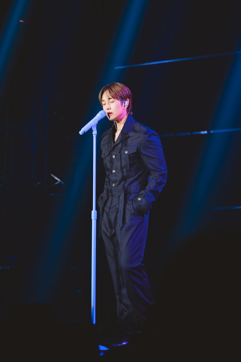 warmspot_onew's tweet image. 241005 Hola!✨ 

#ONEW #온유