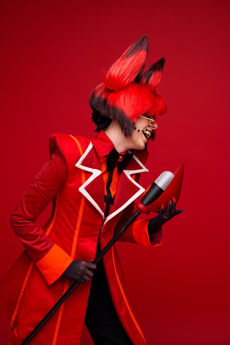 kalico_of_doom's tweet photo. So I finished my Alastor cosplay 👀 

📸: @ey3dot 

#HazbinHotel #HazbinHotelCosplay #Cosplay #HazbinHotelAlastor https://t.co/hHoanBj78R