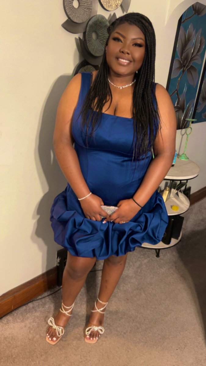 KhemistryByMars's tweet image. Homecoming was stressful as hell but I made it happen per usual and my Doll looks amazing! 😭 #SeniorHoCo