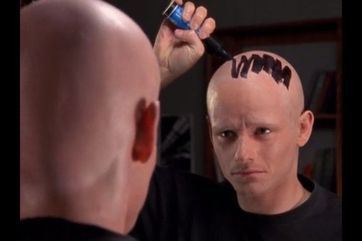 chilly_willy_4's tweet photo. @falsenat Dios mío santo, quién le pintó el cabello con sharpie????! https://t.co/0qNPFkwUtv