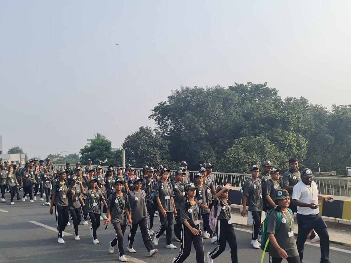 citizens_cf's tweet photo. The 5 KM milestone of the Jharkhand #Walkathon, organized by @JharkhandVan in collaboration with @TataSteelLtd and @citizens_cf, was marked at Argoda Chowk, Ranchi. The event featured several cultural performances and saw the participation of 2,000 enthusiastic walkers, who continued toward the next 10 KM milestone. #CFat27
