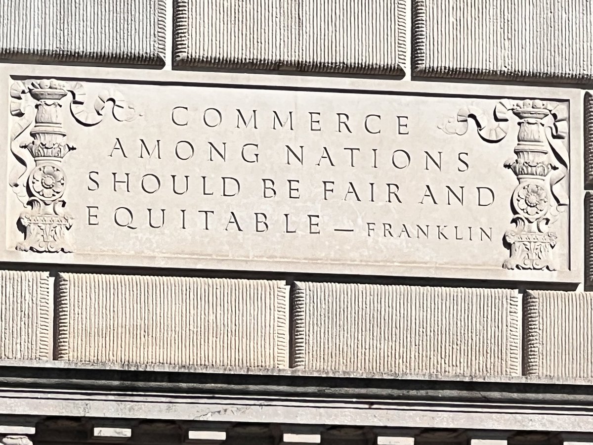 tavarejay's tweet image. How true and useful in todays world #LeverageKnowledge ⁦@smartDataIncLtd⁩