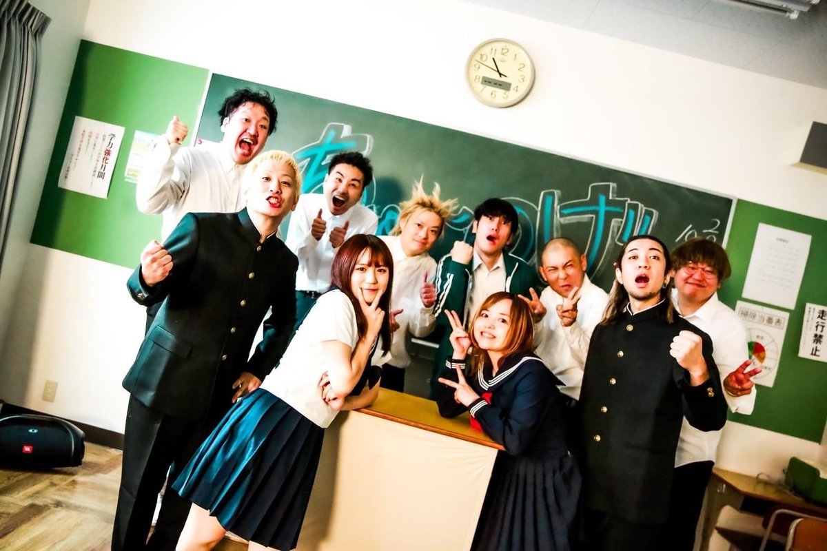 ameou's tweet photo. おはようございます！

プピリットパロ新作MV「ちゅ〜のげ」に生徒役で出演させて頂きました🙌
たくま、めっちゃたくさん出てきます！👨

青春時代を思い出すような爽快な曲とMV！
これを聴いて！見れば！最高の10月の始まりです！
乗り遅れるなー！✊🚗💨 https://t.co/ELil2fI3n4