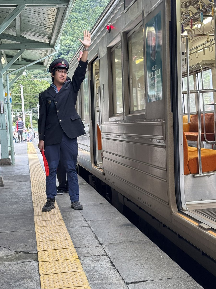 秋野 tweet media