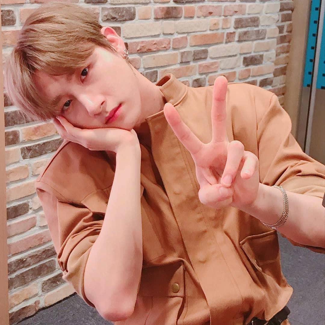 hpimgoon126's tweet photo. 이쁜애가 이쁜척하는 건 정말 조은거같아 https://t.co/VZVKkeTnXn