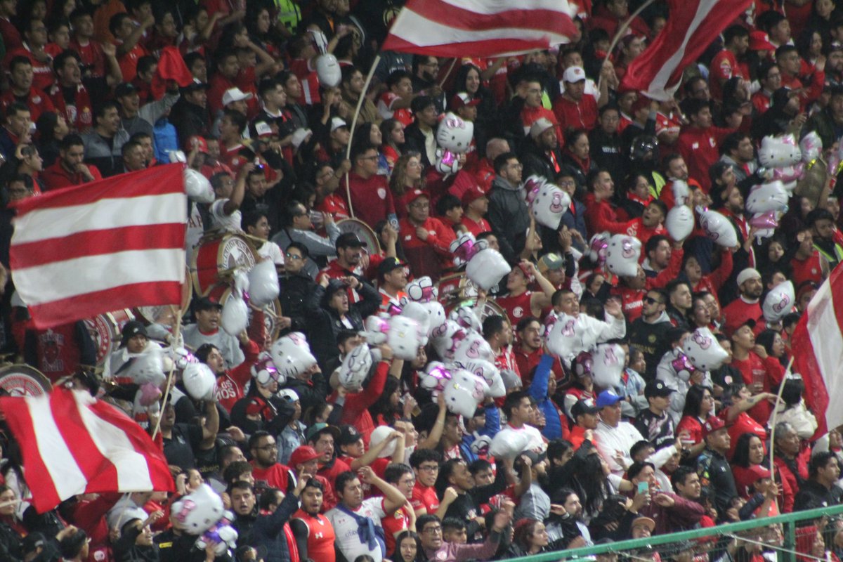 #Deportes || Los #DiablosRojos del <a href="/TolucaFC/">Toluca FC</a> empatan 1–1 con <a href="/PumasMX/">PUMAS</a> en la cancha del Nemesio Diez.

📸 <a href="/k_gabriela/">Karen Gabriela</a> 

#TodosSomosTlatoani