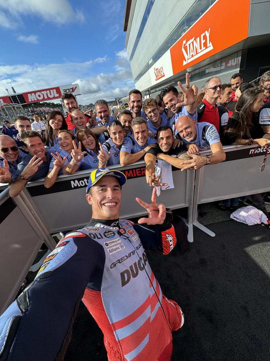 From P9 to P3!! 🤳😁 <a href="/GresiniRacing/">Gresini Racing</a>