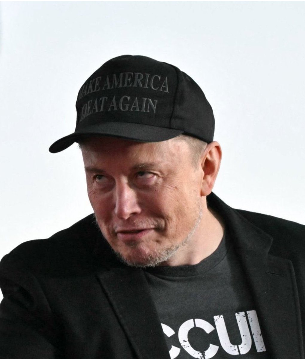 mynamehear's tweet image. If Norman Bates somehow managed to be an even weirder loser