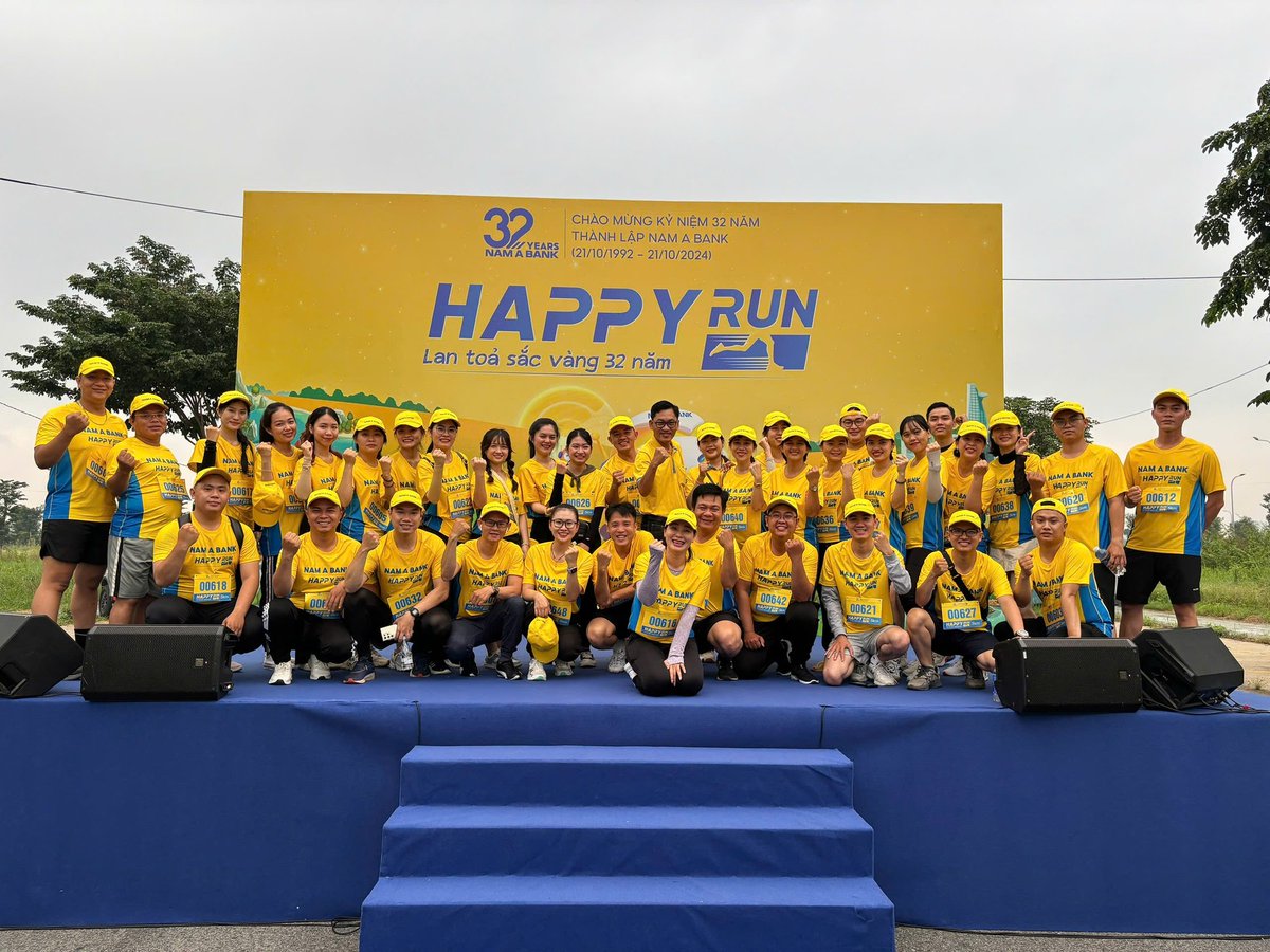 Nguyetmtm668's tweet photo. Happy run Nam A Bank
Sắc vàng tỏa sáng
#Namabank
#32year https://t.co/TB5c00cEuV