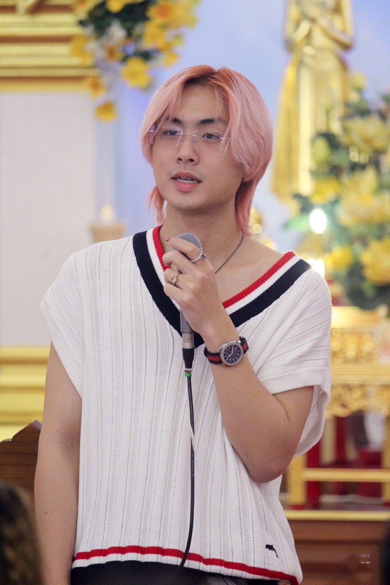101PERCENTforDM's tweet photo. ได้มาเจอน้องม่อนในวัย 19 ปีแล้ว หล่อสะใจเหมือนเดิมเลยค้าบบบ 💙🤏🏻

@diamondnrk 

#19thDiamondBday 
#diamondnrk_
#DiamondDee 
#101PCforDMpics https://t.co/Q50yL3gqo4
