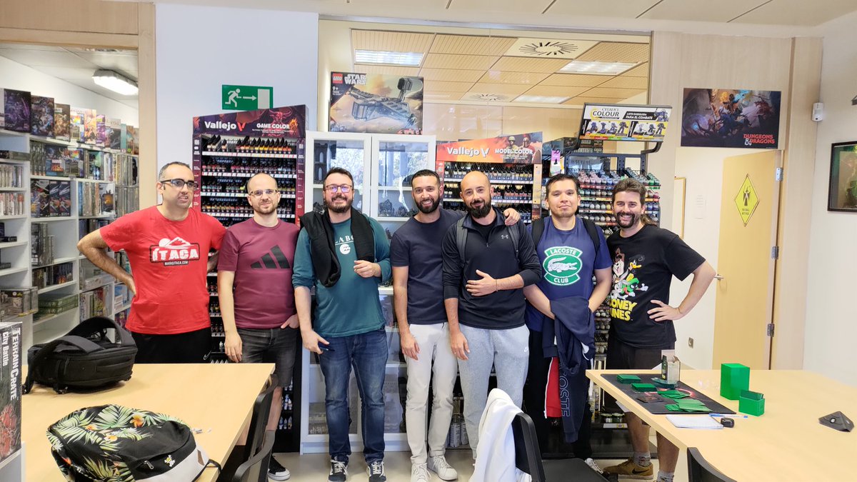 PTQs_Spain's tweet photo. Top 8 del RCQ de @WarGenWargames https://t.co/djP3iZ4HFf