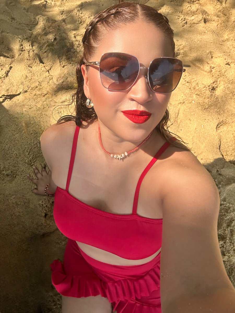 celiahmtx's tweet photo. ☀️🌊 https://t.co/urhjZepxeB