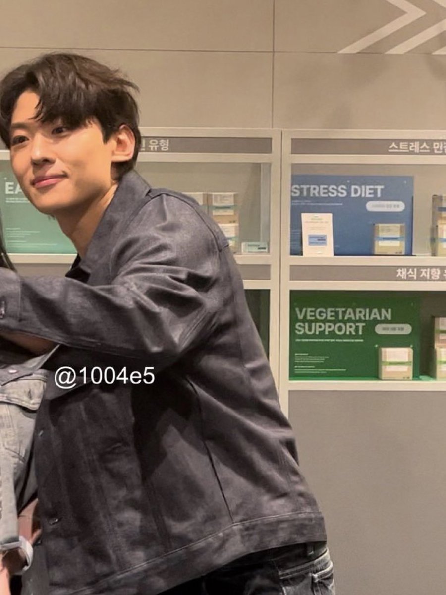 저요저요저도깊생할래요
우리처음부터다시시작하자
누구세요