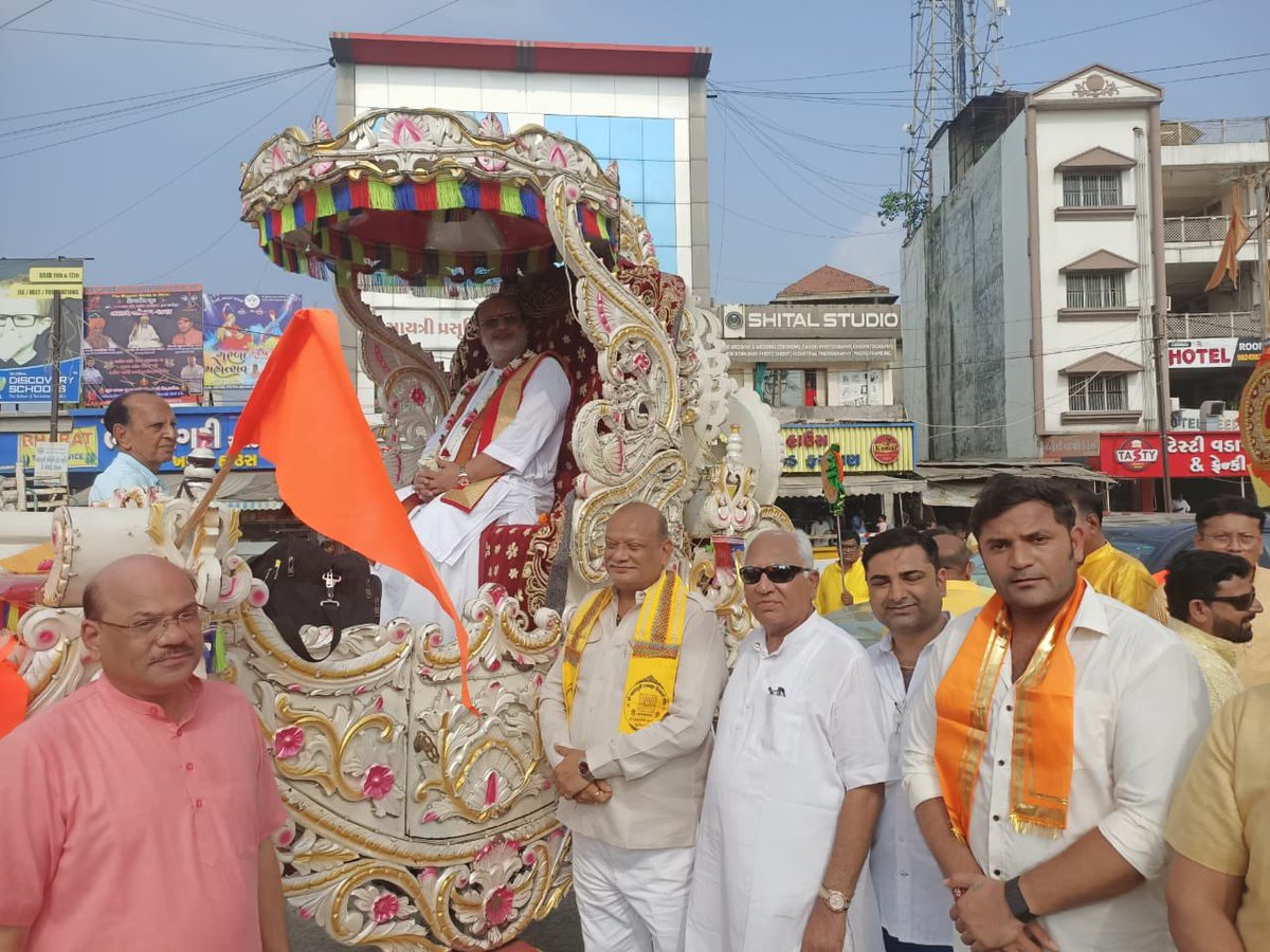MP_Kanjari's tweet photo. વૈષ્ણવાચાર્ય શ્રી Shri Dwarkeshlalji Vachanamrut  મહોદયશ્રીના( કડી વાળા) સુવર્ણ જયંતિ વર્ષ મહોત્સવ અંતર્ગત શ્રી હાલોલ સ્ત્રી સમાજ તથા વલ્લભ મંડળના સંયુક્ત ઉપક્રમે આયોજીત થનાર શ્રીમદ ભાગવત સત્સંગ મહોત્સવ નિમિતે આયોજીત https://t.co/lYBgksgW77