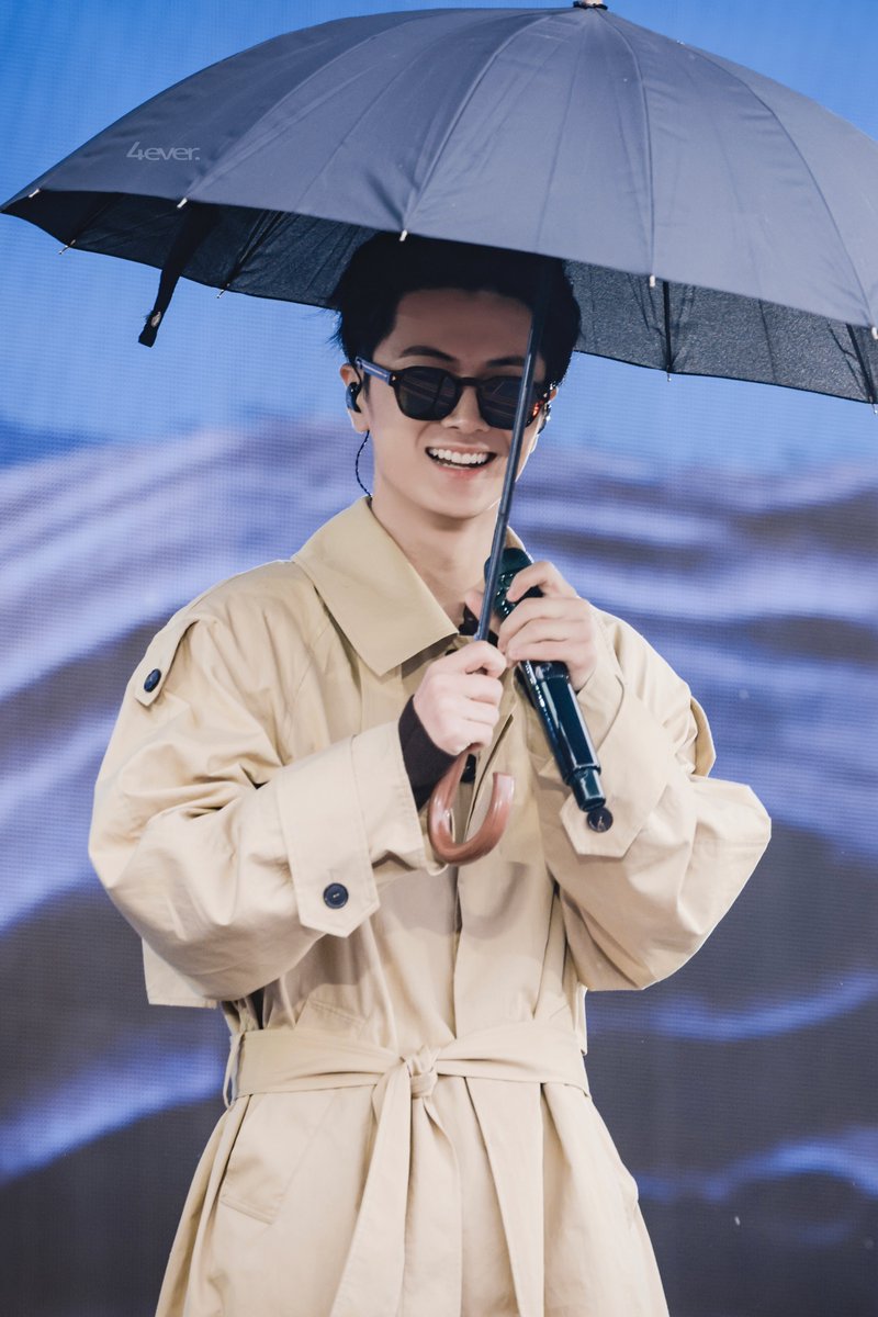 jayforever_02's tweet photo. 241006 WALK THE LINE IN GOYANG SOUNDCHECK #ENHYPEN #엔하이픈 
#JAY #제이 #종성 #JAYalways
#EN_WORLDTOUR_WALKTHELINE 
#WALKTHELINE_IN_GOYANG https://t.co/SJN4mWC7j0