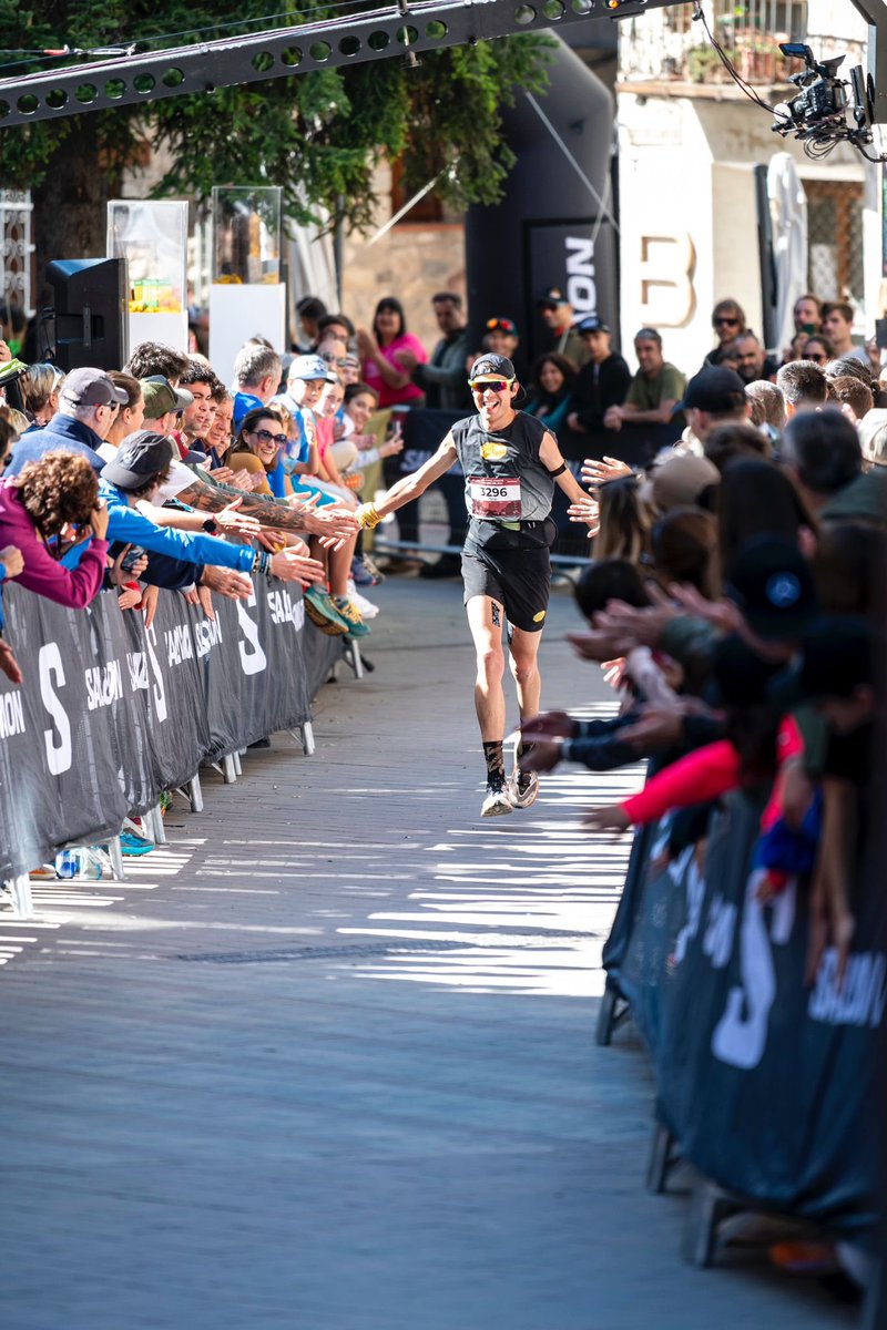 SergiGarcia_9's tweet photo. 🥉 Marató Pirineu @UltraPirineu
De vegades els somnis es fan realitat!
No tinc paraules per descriure el que he viscut avui, simplement GRÀCIES! ❤️
@vibram #YourConnectionToEarth
#ConfidenceInEveryStep
👟: @hoka Tecton x2
📸: Marc Reyes https://t.co/44bkunMt22